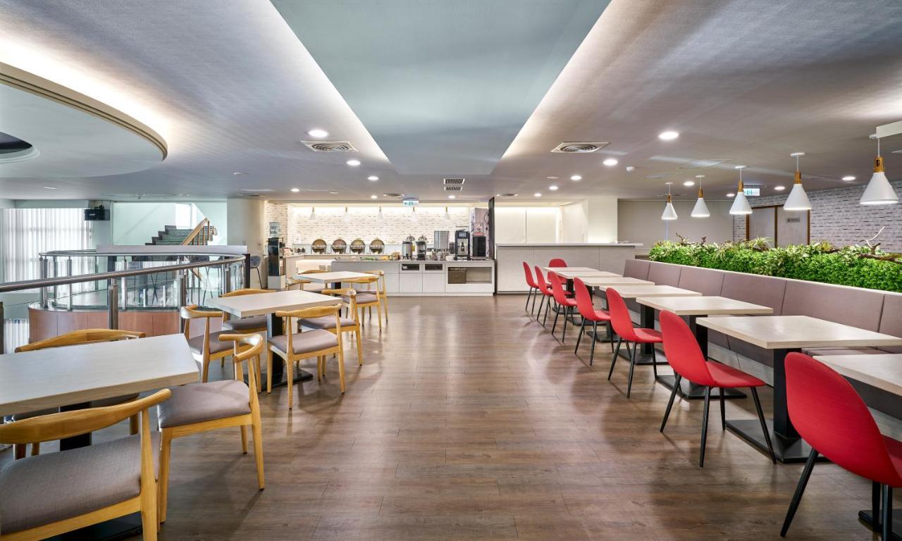 Ho Fong Business Stay Fengyuan Exterior photo